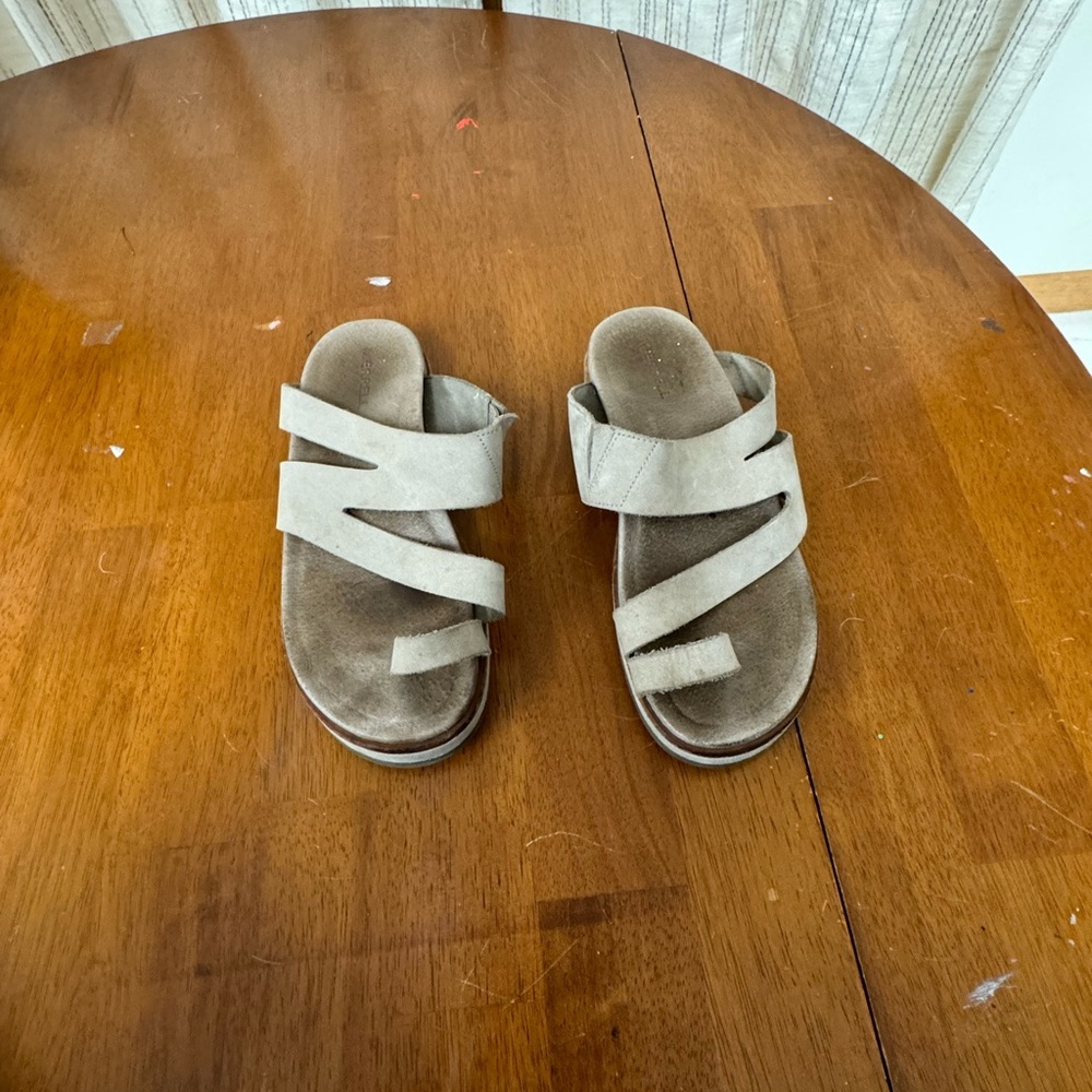 MERRELL JUNO toe loop slide sandals size 5 leather upper comfort insole